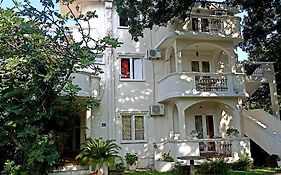Apartments Mond